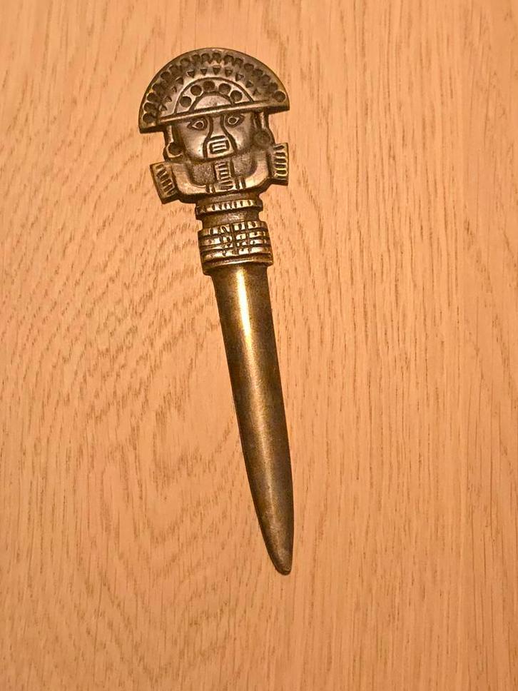 Antieke zeldzame  Peruaanse brievenopener met Tumi  €15, Antiek en Kunst, Antiek | Koper en Brons, Ophalen of Verzenden