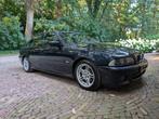 BMW e39 530i uit 2003 Carbonschwarz Metallic, Automaat, Achterwielaandrijving, Blauw, Bruin
