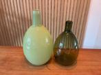 2 Sierflessen / Vazen - Decoratief, Gebruikt, Overige kleuren, Ophalen of Verzenden, Glas