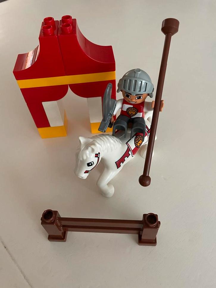 Lego Duplo 10568 Riddertoernooi - Complete Set, Kinderen en Baby's, Speelgoed | Duplo en Lego, Gebruikt, Lego, Complete set, Ophalen of Verzenden