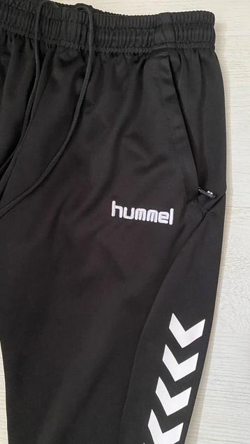 Hummel trainingsbroek maat S beschikbaar voor biedingen