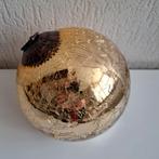 (i) Goudkleurige heksenbal
Craquelé, Ophalen