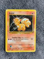 Vulpix 68/102 Base Set, Hobby en Vrije tijd, Verzamelkaartspellen | Pokémon, Gebruikt, Ophalen of Verzenden, Losse kaart