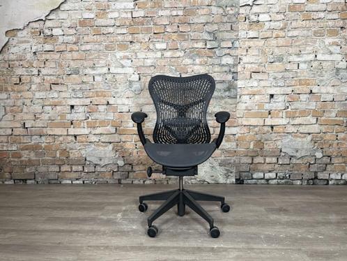 Herman Miller Mirra grijs bij TheReSales, Huis en Inrichting, Bureaustoelen, Zo goed als nieuw, Bureaustoel, Grijs, Ophalen of Verzenden