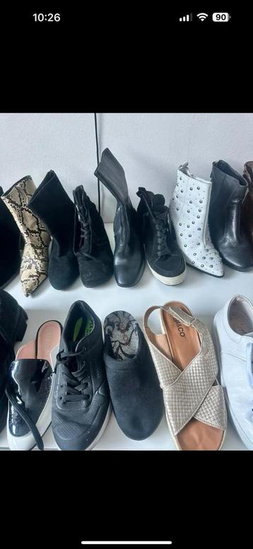 Pakket Partij schoenen,laarzen,sneakers enz  70 paar izgs beschikbaar voor biedingen