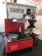 rode quickmill 820 op 9 bar, 10 kopjes of meer, Afneembaar waterreservoir, Espresso apparaat, Refurbished