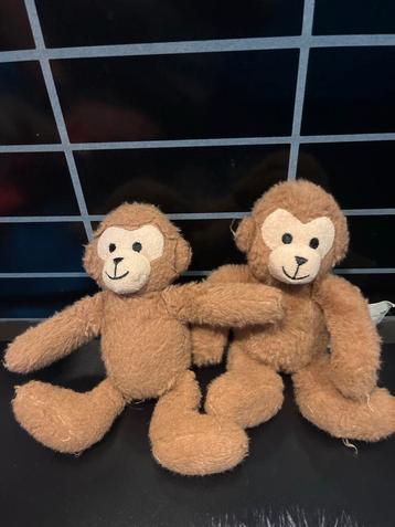 2x Bruine Aapjes Knuffels beschikbaar voor biedingen