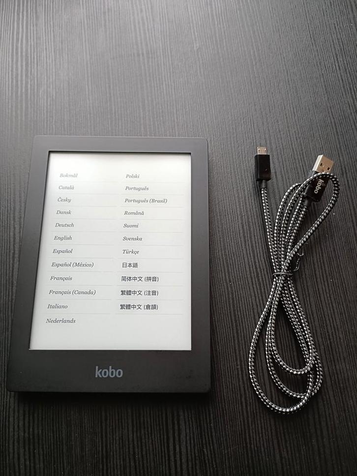 Kobo Aura HD - met oplader!, Computers en Software, E-readers, Zo goed als nieuw, 6 inch of minder, 4 GB of minder, Touchscreen