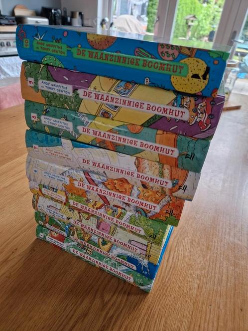 De waanzinnige boomhut boeken plus het moppenboek, Boeken, Kinderboeken | Jeugd | 10 tot 12 jaar, Zo goed als nieuw, Ophalen of Verzenden