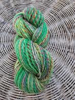 Prachtige streng handgesponnen merino wol, 222 meter, Hobby en Vrije tijd, Breien en Haken, Ophalen of Verzenden, Nieuw, Breien of Haken