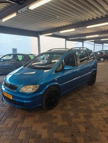 Opel Zafira 2.0 OPC 2002 Blauw 7 personen inruil mogelijk beschikbaar voor biedingen