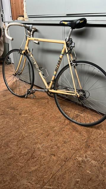 Vintage racefiets Koga Myata beschikbaar voor biedingen