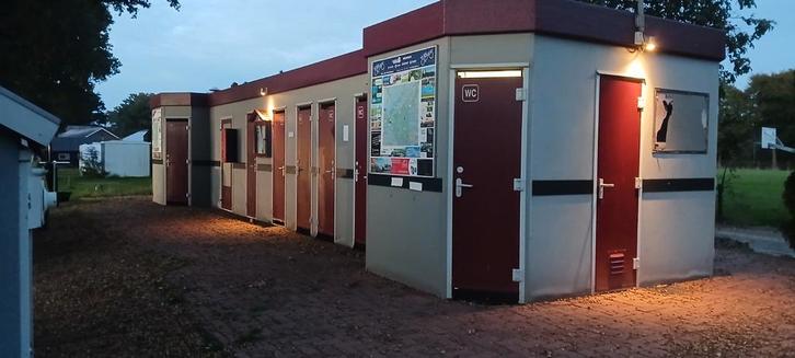 Van Keulen sanitairunit. Sanitair gebouw., Doe-het-zelf en Verbouw, Bouwketen en Schaftketen, Ophalen of Verzenden