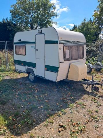 Chateau touring 320 met kenteken inclusief voortent  beschikbaar voor biedingen