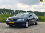Volkswagen Passat 1.6, Startonderbreker, Gebruikt, 4 cilinders, Blauw