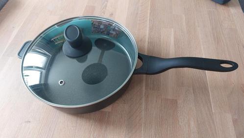 Braadpan 28 cm, Huis en Inrichting, Keuken | Potten en Pannen, Zo goed als nieuw, Koekenpan of Braadpan, Ophalen