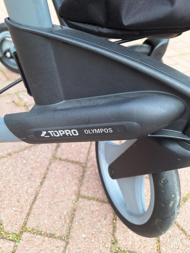 Rollator Topro Olympus, Diversen, Rollators, Zo goed als nieuw, Lichtgewicht, Opvouwbaar, Ophalen