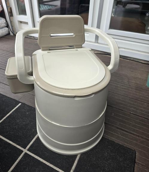 Kampeer toilet(nieuw), Caravans en Kamperen, Kampeeraccessoires, Nieuw, Ophalen