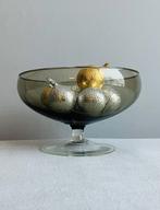 Serveerschaal snoepschaal bonbonniere op voet glas vintage, Antiek en Kunst, Ophalen of Verzenden