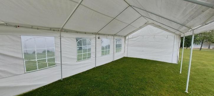 Partytent 8x4 verlichting/statafels 2e en 3e dag gratis, Tuin en Terras, Partytenten, Zo goed als nieuw, Ophalen of Verzenden