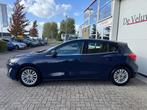 Ford Focus 1.0 EcoBoost Titanium Business|CRUISE|TREKHAAK|BT, Gebruikt, Blauw, 3 cilinders, 1100 kg