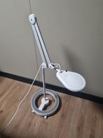 Loup lamp vergrootlamp met LED verlichting – salon, Ophalen, Zo goed als nieuw, Loeplamp