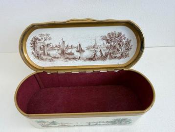 Vintage Sieradendoos met Hollands Landschap beschikbaar voor biedingen