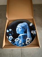 Heinen Delftsblauw meisje met de parel Bord Nieuw, Antiek en Kunst, Ophalen