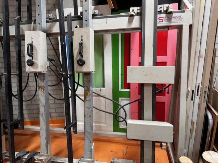 Opsluitbank van Stromab, Zakelijke goederen, Machines en Bouw | Houtbewerking, Ophalen