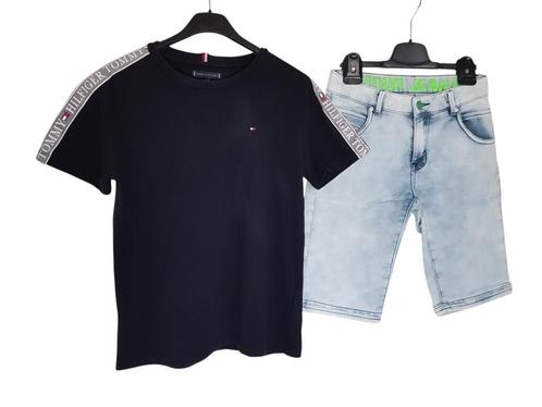 Prachtig donker blauw TOMMY HILFIGER shirt maat 152., Kinderen en Baby's, Kinderkleding | Maat 152, Zo goed als nieuw, Jongen
