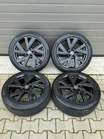 17” BERGAMO ORIGINEEL VOLKSWAGEN POLO 5X100 ZWART ZOMER, Ophalen, 215 mm, Banden en Velgen, 17 inch