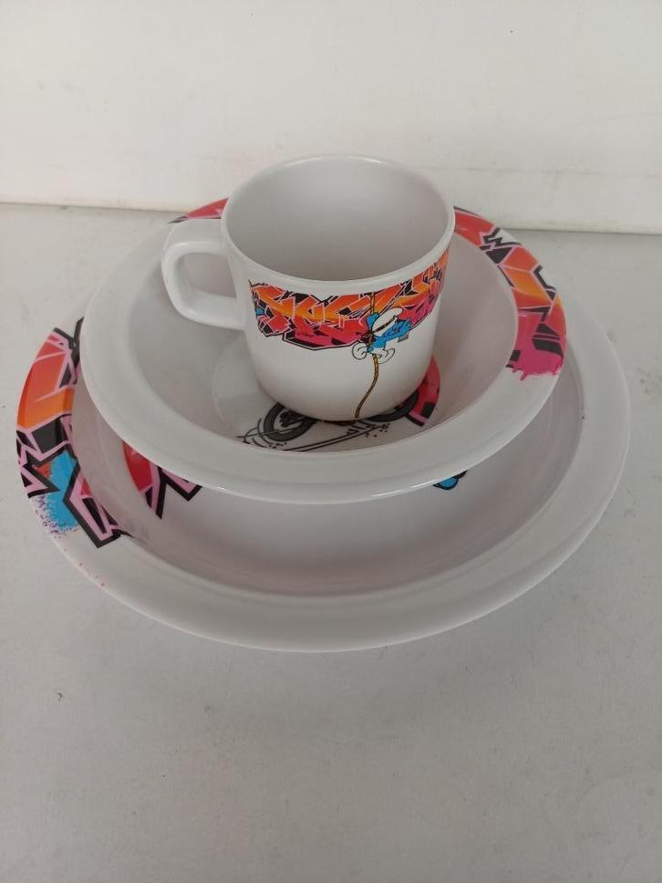 De smurfen ontbijtsetje melamine nieuw rood 2012, Verzamelen, Stripfiguren, Nieuw, Overige typen, Overige figuren, Ophalen of Verzenden