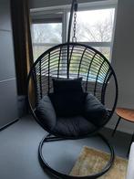 Hangstoel zwart, Ophalen, Zwart, Zo goed als nieuw, Eén