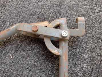 Vintage Metalen Buigtang - Gereedschap beschikbaar voor biedingen
