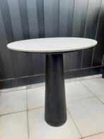 Te koop 2 statafels van Moooi met container, Ophalen, Zo goed als nieuw