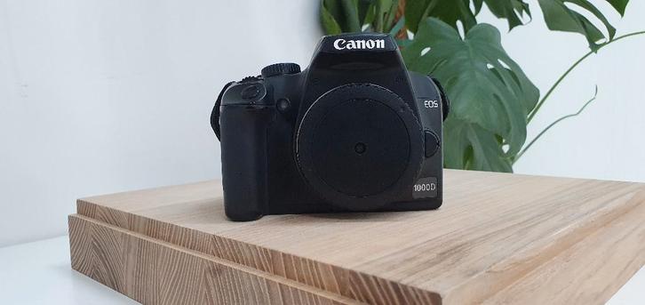 Fotograferen met analoog tintje [ Canon 1000D + pinhole ], Audio, Tv en Foto, Fotocamera's Digitaal, Spiegelreflex, Canon, Geen optische zoom