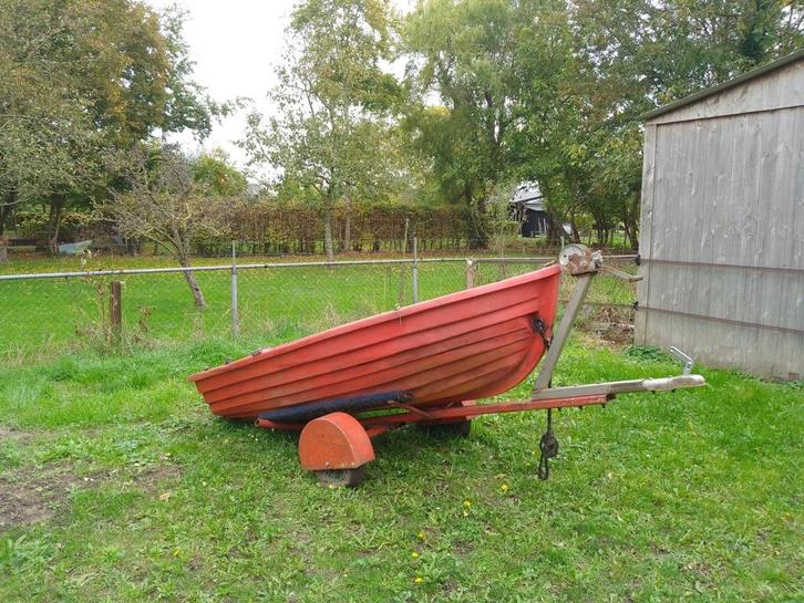 Polyester boot met trailer en motor, Hobby en Vrije tijd, Overige Hobby en Vrije tijd, Gebruikt, Ophalen