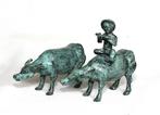 Bronzen Waterbuffels met Fluitspeler, Ophalen of Verzenden