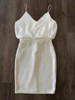 TFNC London jurk maat XS creme, Kleding | Dames, Maat 34 (XS) of kleiner, TFNC, Zo goed als nieuw, Ophalen