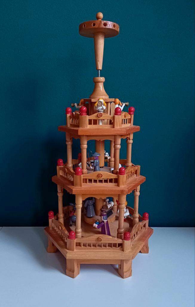 Vintage kerstpiramide geboorte Jezus, Diversen, Kerst, Ophalen of Verzenden