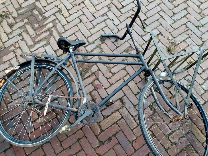 Gazelle Transportfiets oldtimer+ Bagagedrager voor melkbus, Fietsen en Brommers, Fietsen | Oldtimers, Ophalen of Verzenden