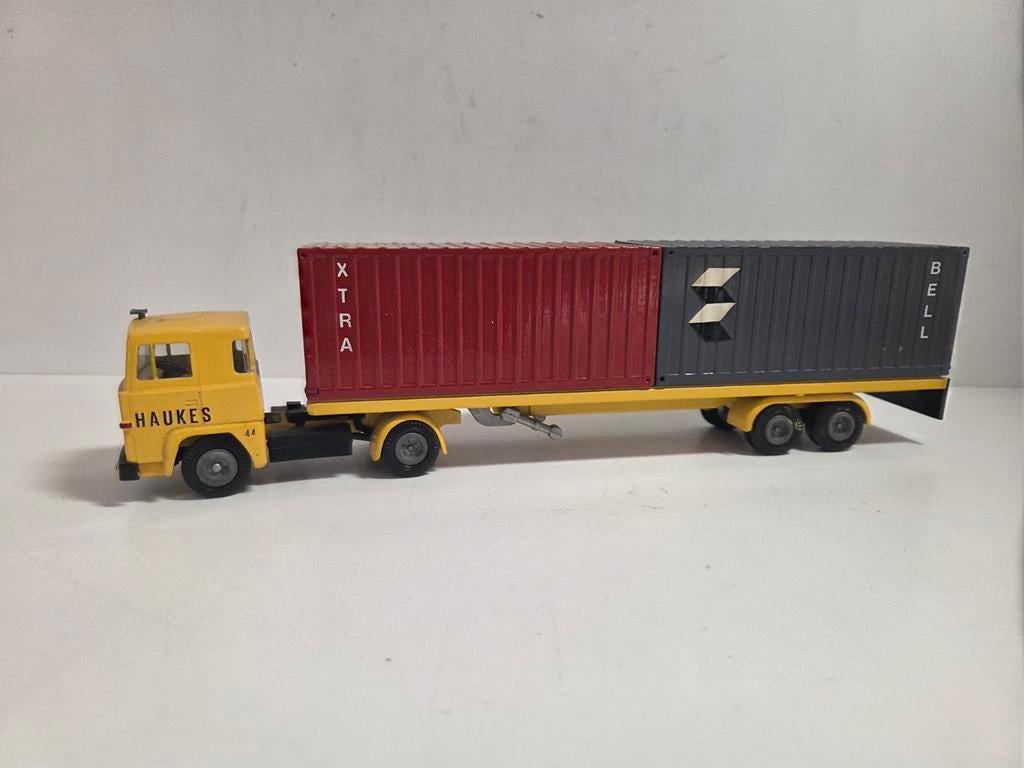 Tekno Scania 141 containeroplegger Haukes code 2, Hobby en Vrije tijd, Modelauto's | 1:50, ., Zo goed als nieuw, ., Ophalen of Verzenden