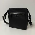 Prada Bandoliera Saffiano travel schoudertas | Zeer nette st, Prada, Zo goed als nieuw, Support@prada.com, Prada S.p.A., 1 Via A. Manzoni, 
20121 Milan
Italy