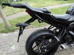Topkoffer  en drager  yamaha mt 07 vanaf 2025, Ophalen, Zo goed als nieuw