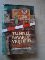 TUNNEL NAAR DE VRIJHEID doorJohannes Mario Simmel, Boeken, Romans, Gelezen, Ophalen of Verzenden, Nederland