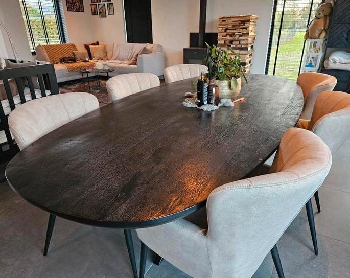 Deens ovale tafel zwart spinpoot 240x110 Deens ovaal, Huis en Inrichting, Tafels | Eettafels, Zo goed als nieuw, 100 tot 150 cm