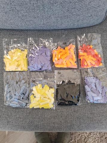 Mega partij haarkniphoesjes en speldjes 2700 stuks beschikbaar voor biedingen