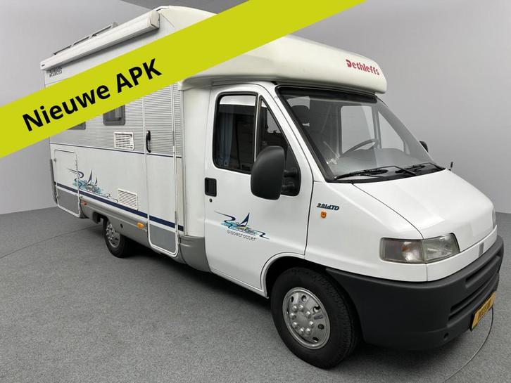 Dethleffs Globetrotter Esprit 2.8 id TD Zonnepaneel Luifel, Caravans en Kamperen, Campers, Bedrijf, tot en met 4, Half-integraal
