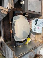 Weber Q100 gasbarbeque met gasflessen, staat al 2 jaar stil., Tuin en Terras, Gasbarbecues, Ophalen, Gebruikt