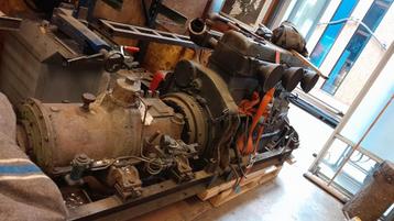 deutz scheeps motor 6 cilinder reintjes keerkoppeling beschikbaar voor biedingen